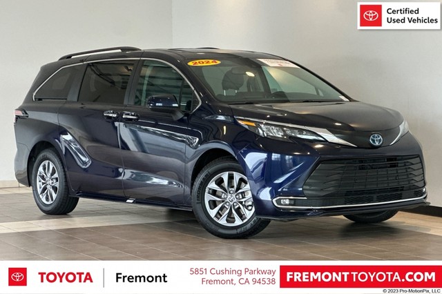 more details - toyota sienna