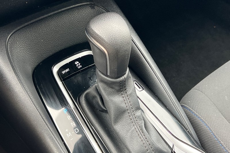 Toyota Corolla Vehicle Full-screen Gallery Image 20