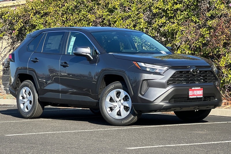 Toyota RAV4 Vehicle Full-screen Gallery Image 02