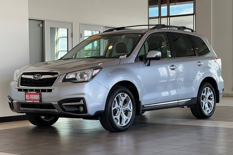 Subaru Forester Vehicle Full-screen Gallery Image 08