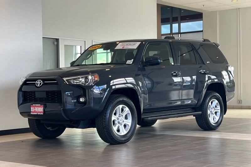 Toyota 4Runner Vehicle Full-screen Gallery Image 08