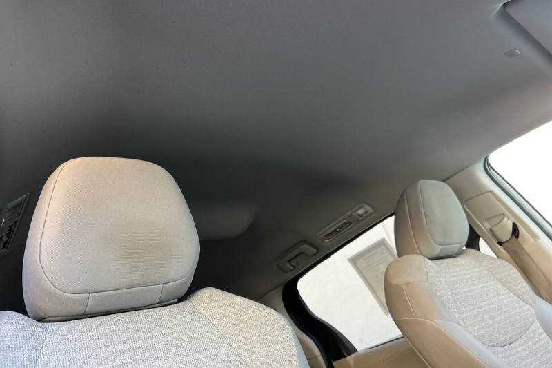 Toyota Sienna Vehicle Full-screen Gallery Image 18