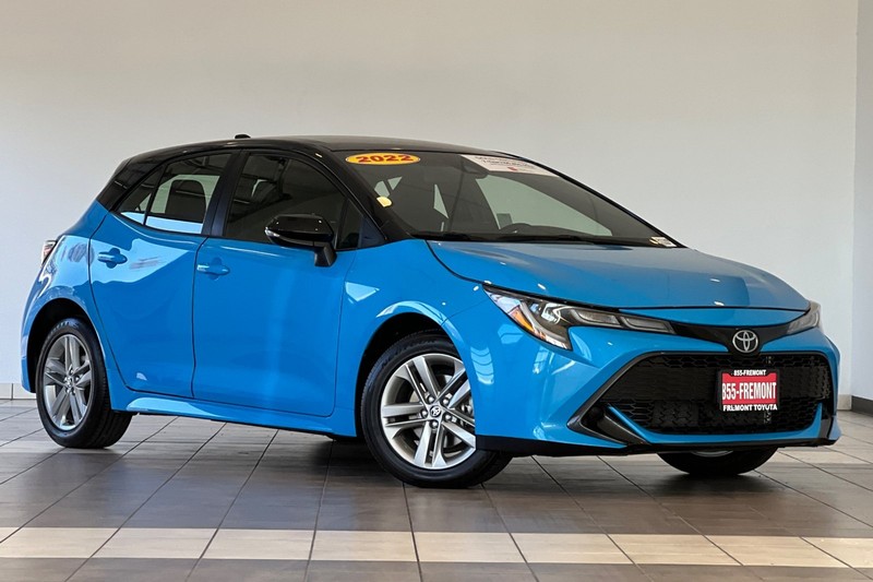 Toyota Corolla Vehicle Full-screen Gallery Image 02