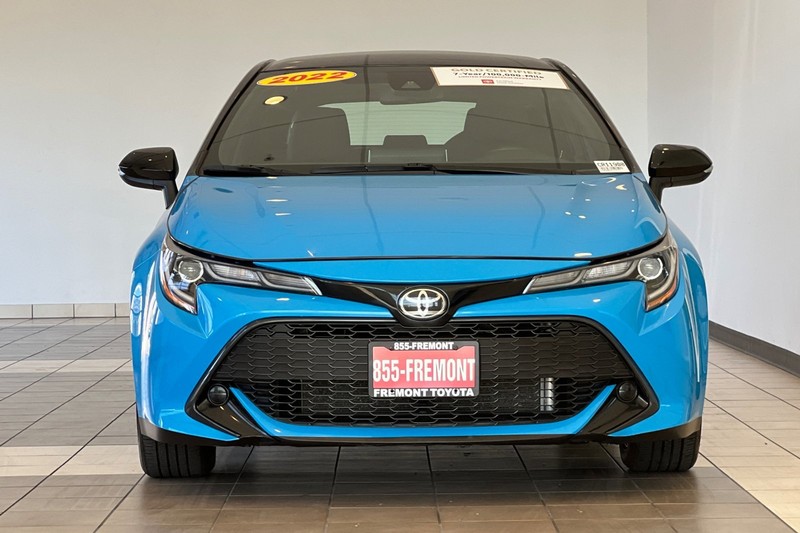 Toyota Corolla Vehicle Full-screen Gallery Image 09