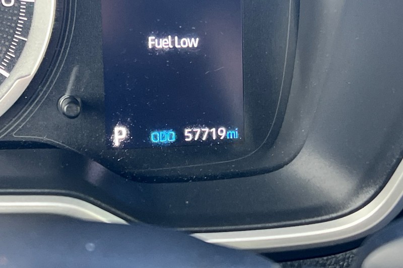 Toyota Corolla Vehicle Full-screen Gallery Image 25