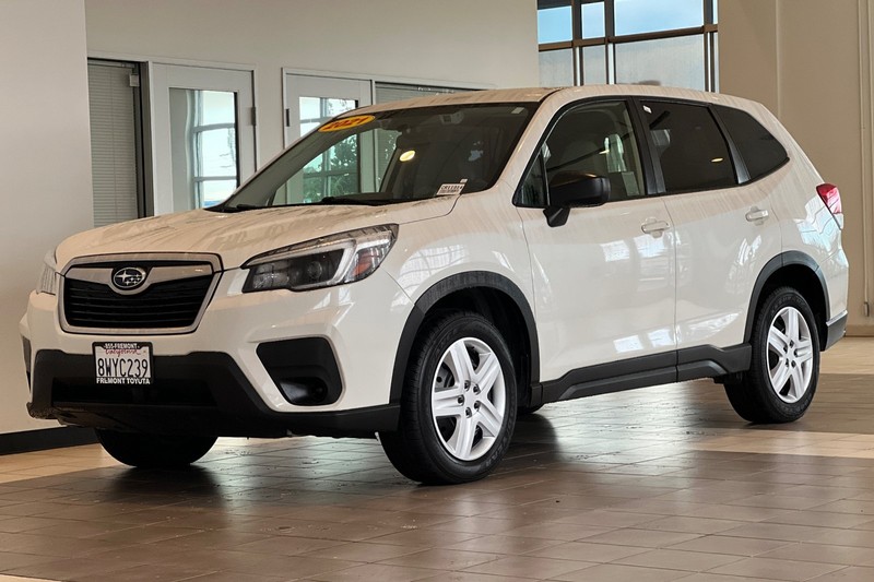 Subaru Forester Vehicle Full-screen Gallery Image 08