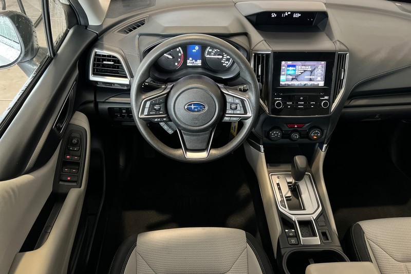 Subaru Forester Vehicle Full-screen Gallery Image 14