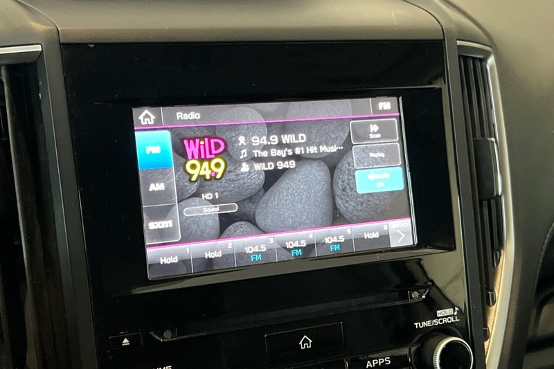 Subaru Forester Vehicle Full-screen Gallery Image 18