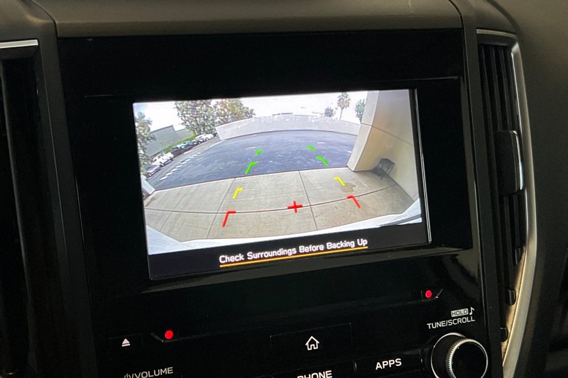 Subaru Forester Vehicle Full-screen Gallery Image 19