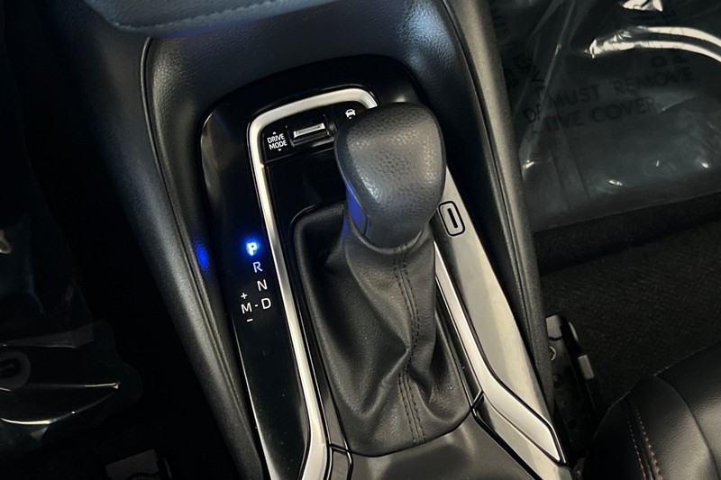 Toyota Corolla Vehicle Full-screen Gallery Image 20