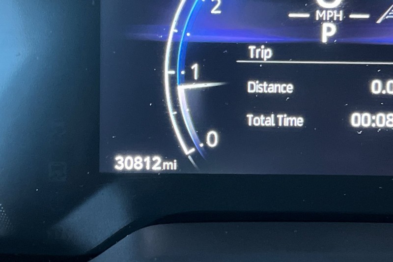 Toyota Corolla Vehicle Full-screen Gallery Image 24