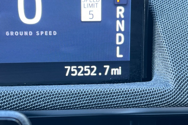 Ford Mustang Mach-E Vehicle Full-screen Gallery Image 26