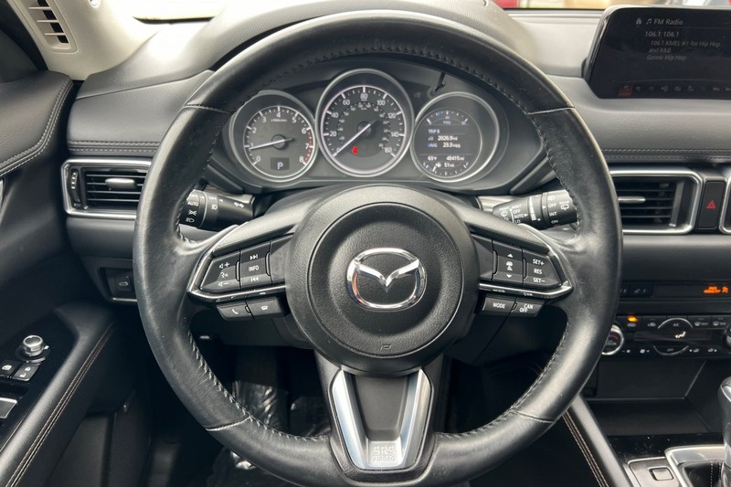 Mazda CX-5 Vehicle Full-screen Gallery Image 24