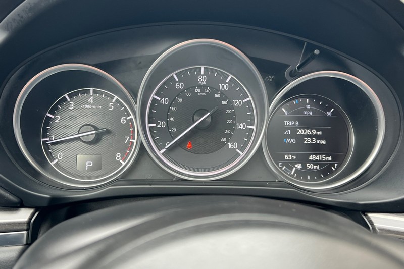 Mazda CX-5 Vehicle Full-screen Gallery Image 25