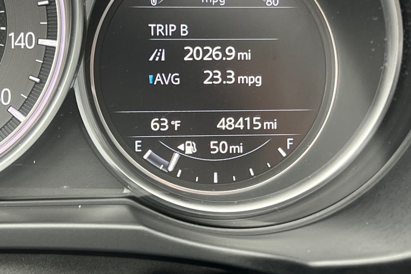 Mazda CX-5 Vehicle Full-screen Gallery Image 26