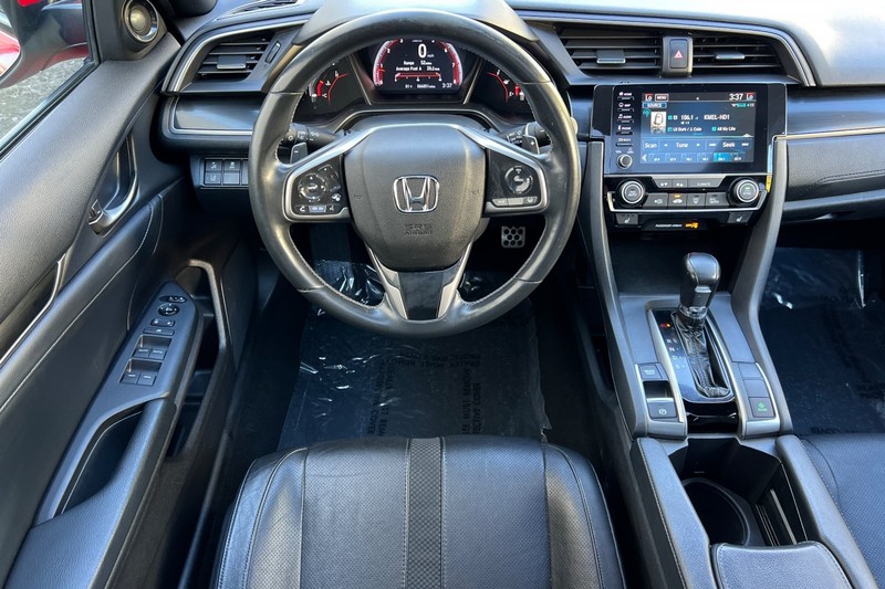 Honda Civic Hatchback Vehicle Full-screen Gallery Image 14