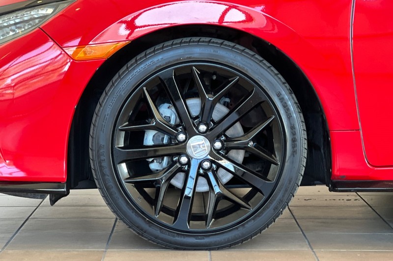 Honda Civic Hatchback Vehicle Full-screen Gallery Image 27