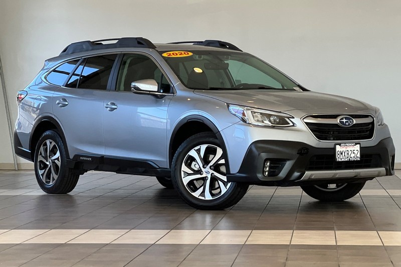 Subaru Outback Vehicle Full-screen Gallery Image 02