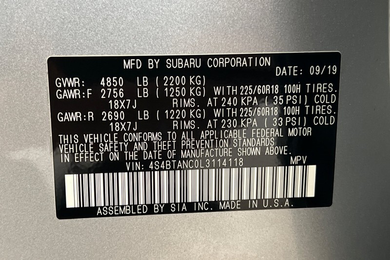 Subaru Outback Vehicle Full-screen Gallery Image 30