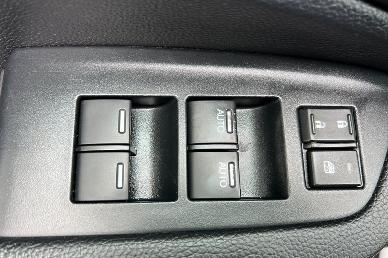 Honda Ridgeline Vehicle Full-screen Gallery Image 11