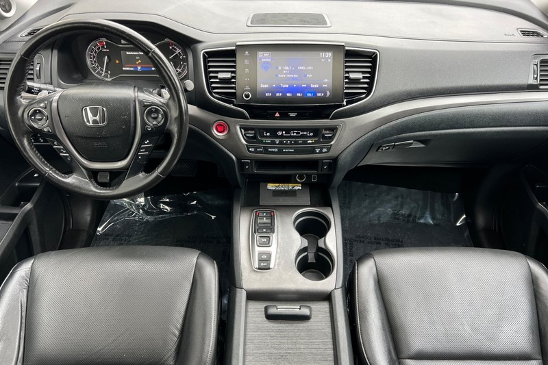 Honda Ridgeline Vehicle Full-screen Gallery Image 13