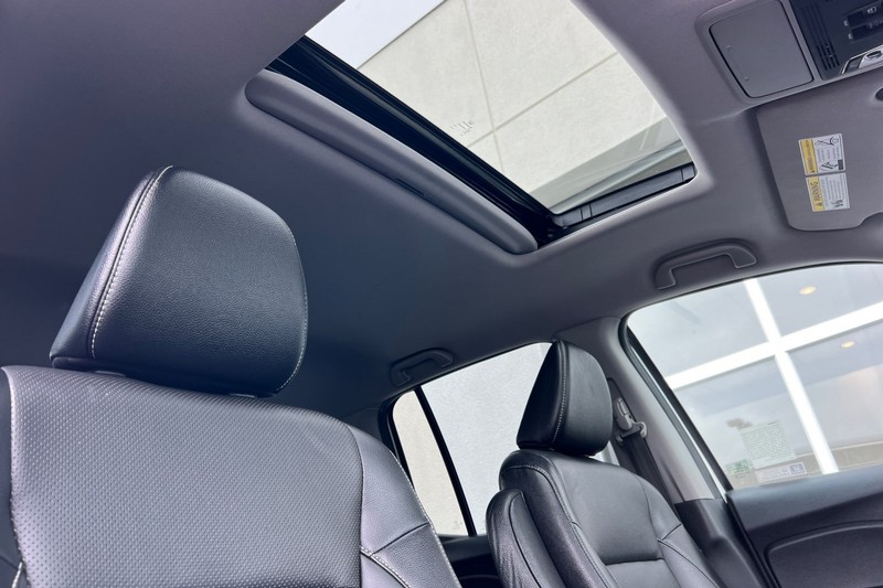 Honda Ridgeline Vehicle Full-screen Gallery Image 16