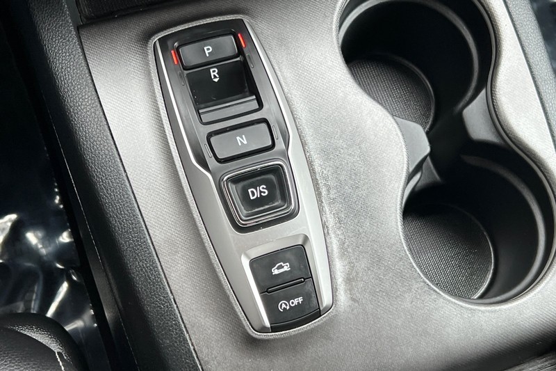 Honda Ridgeline Vehicle Full-screen Gallery Image 21