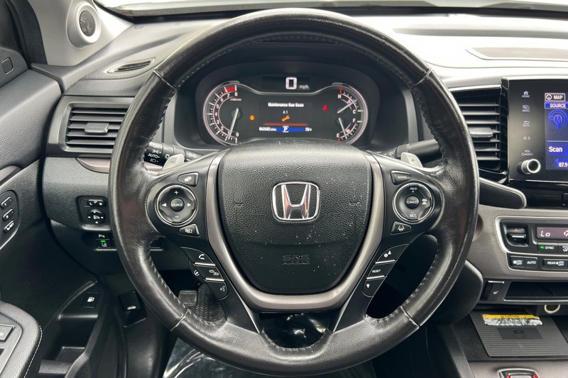 Honda Ridgeline Vehicle Full-screen Gallery Image 23