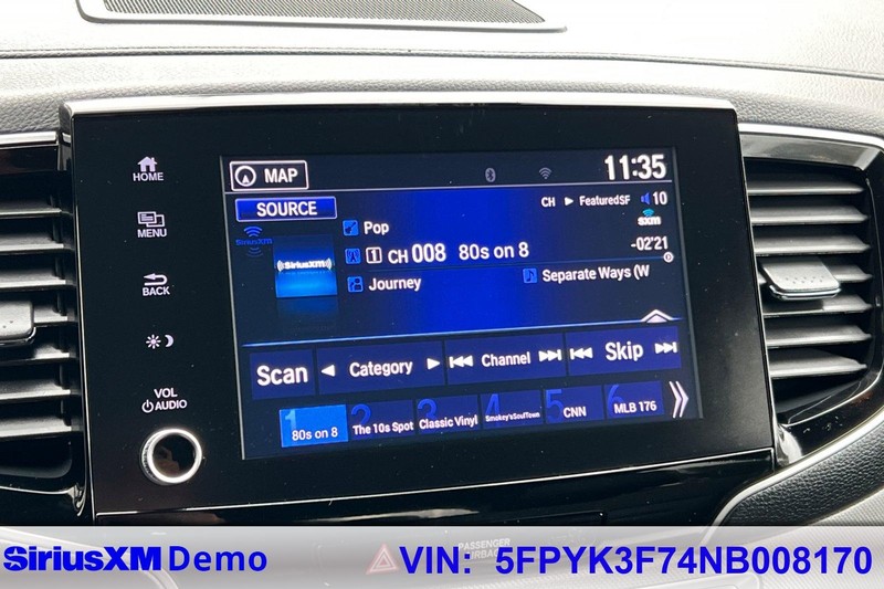 Honda Ridgeline Vehicle Full-screen Gallery Image 28