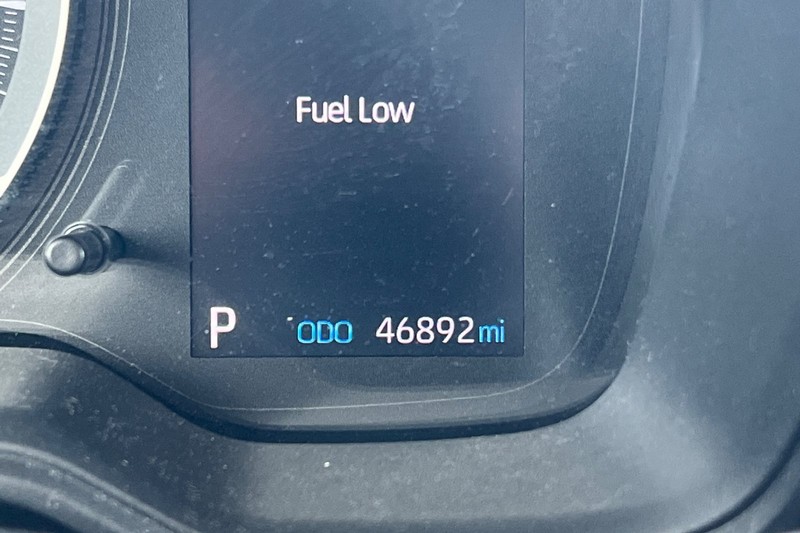 Toyota Corolla Vehicle Full-screen Gallery Image 23