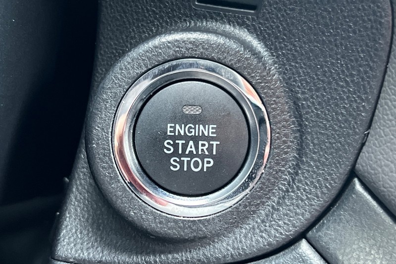 Subaru Outback Vehicle Full-screen Gallery Image 22