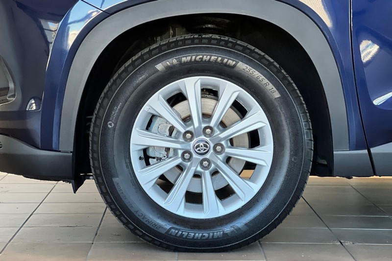 Toyota Grand Highlander Vehicle Full-screen Gallery Image 27