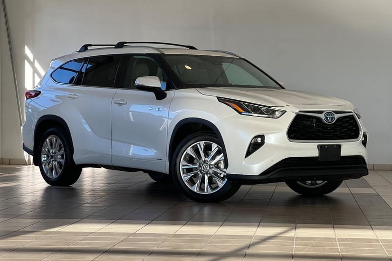Toyota Highlander Hybrid Vehicle Full-screen Gallery Image 02