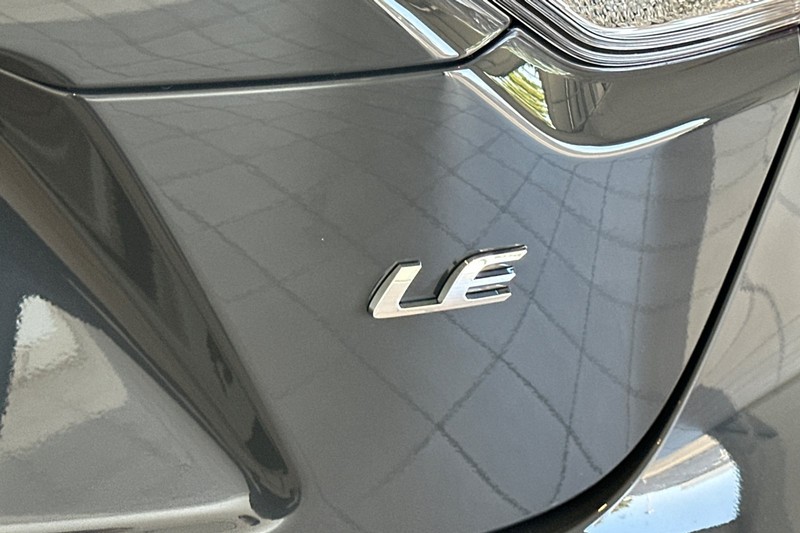 Toyota Corolla Vehicle Full-screen Gallery Image 07