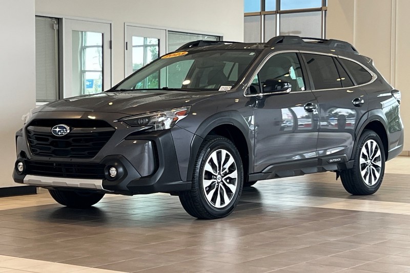 Subaru Outback Vehicle Full-screen Gallery Image 08