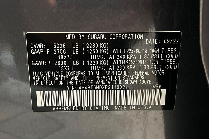 Subaru Outback Vehicle Full-screen Gallery Image 30