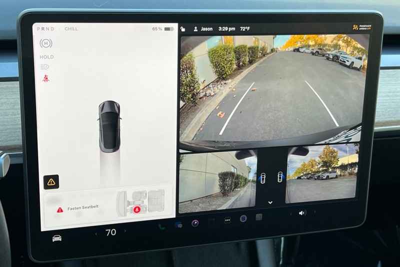 Tesla Model 3 Vehicle Full-screen Gallery Image 19