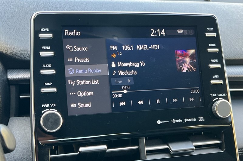 Toyota Avalon Vehicle Full-screen Gallery Image 17