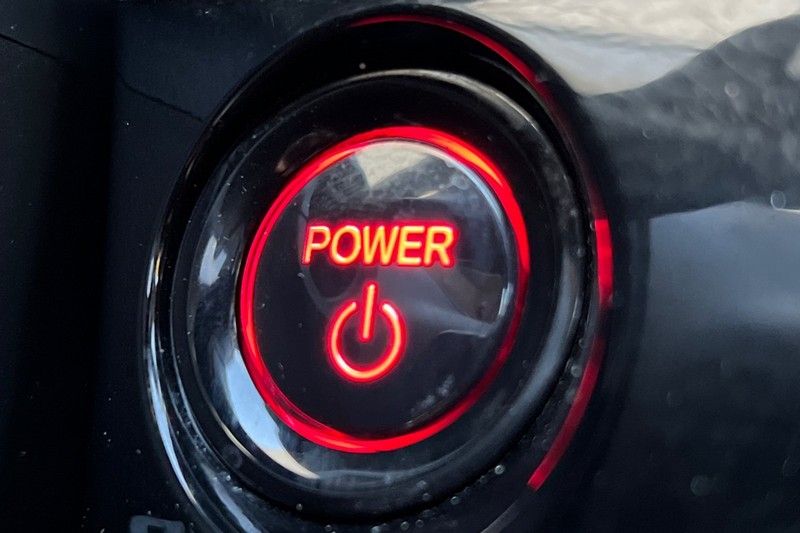 Honda Accord Hybrid Vehicle Full-screen Gallery Image 21