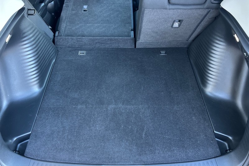 Honda HR-V Vehicle Full-screen Gallery Image 15