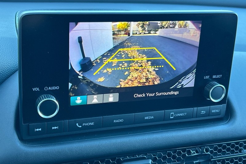 Honda HR-V Vehicle Full-screen Gallery Image 19