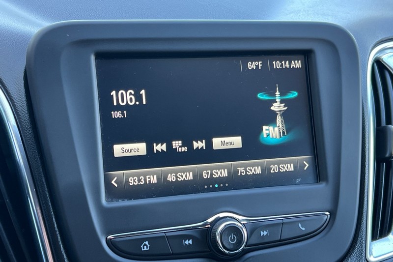 Chevrolet Malibu Vehicle Full-screen Gallery Image 17