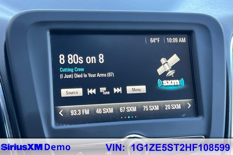 Chevrolet Malibu Vehicle Full-screen Gallery Image 27