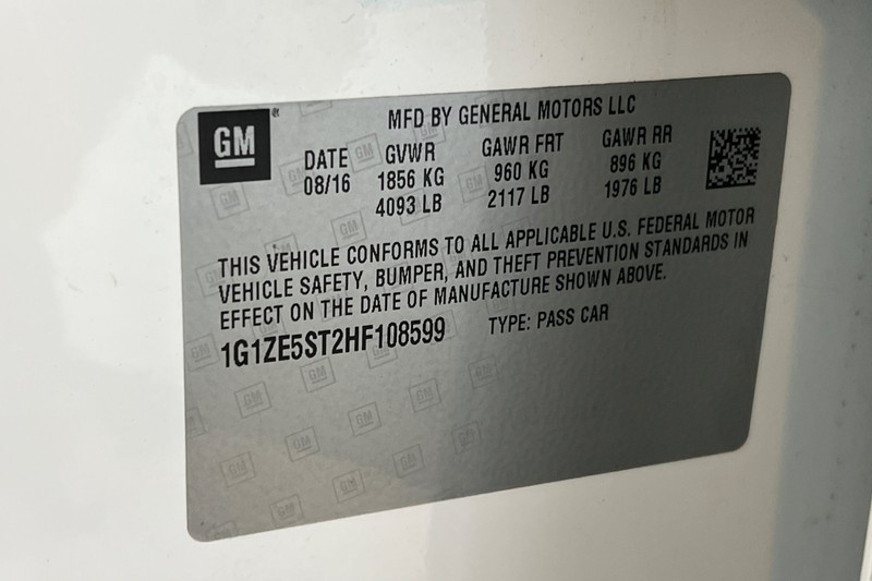 Chevrolet Malibu Vehicle Full-screen Gallery Image 28