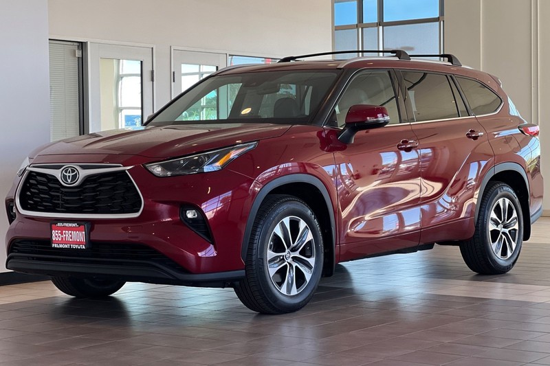 Toyota Highlander Vehicle Full-screen Gallery Image 08