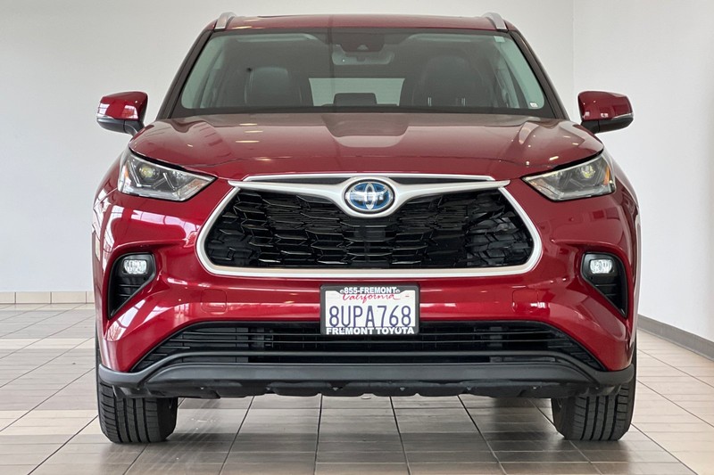 Toyota Highlander Hybrid Vehicle Full-screen Gallery Image 09