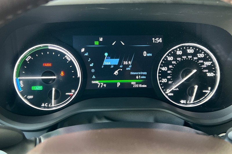 Toyota Sienna Vehicle Full-screen Gallery Image 26