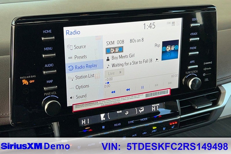 Toyota Sienna Vehicle Full-screen Gallery Image 30