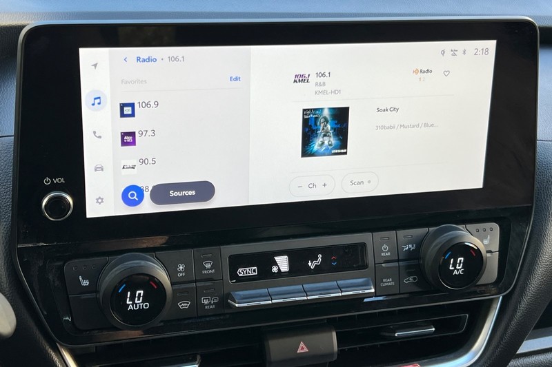 Toyota Grand Highlander Vehicle Full-screen Gallery Image 19