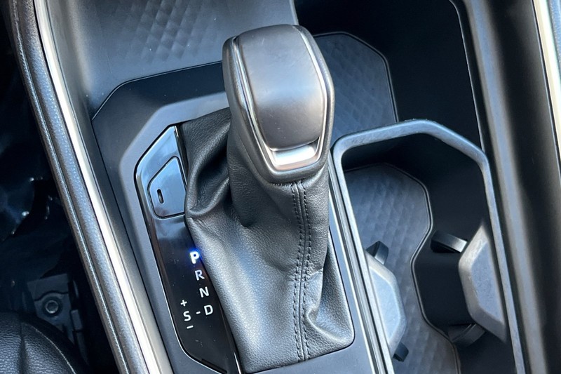 Toyota Grand Highlander Vehicle Full-screen Gallery Image 22